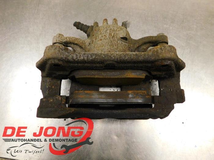 Remklauw (Tang) links-voor van een Opel Vivaro, Auto-onderdelen, Remmen en Aandrijving, Opel, Gebruikt, 3 maanden garantie, Ophalen of Verzenden