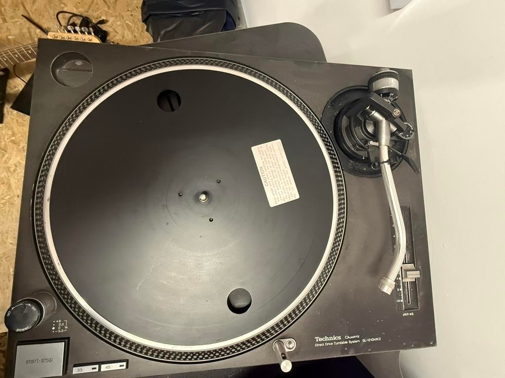 2 X technics sl1210, TV, Hi-fi & Vidéo, Tourne-disques, Comme neuf, Technics, Enlèvement