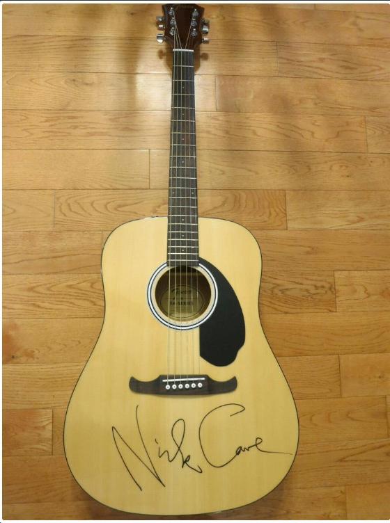 Gesigneerde Gitaar Nick Cave (met COA attesten van origine), Muziek en Instrumenten, Snaarinstrumenten | Gitaren | Akoestisch