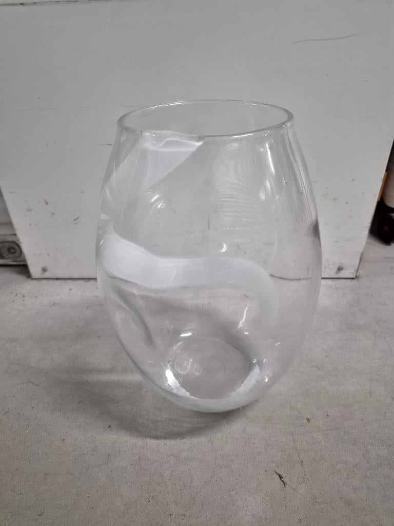 Vase, Enlèvement ou Envoi