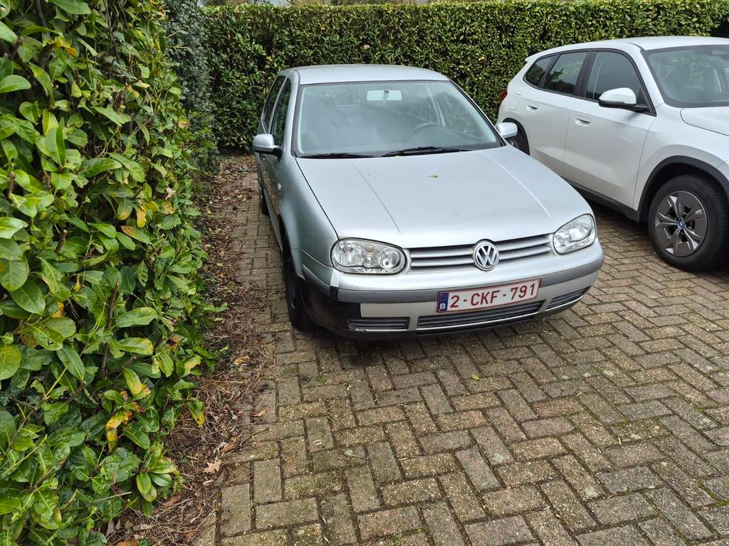 Vw golf 1600 benzine bwj 2002, Ophalen