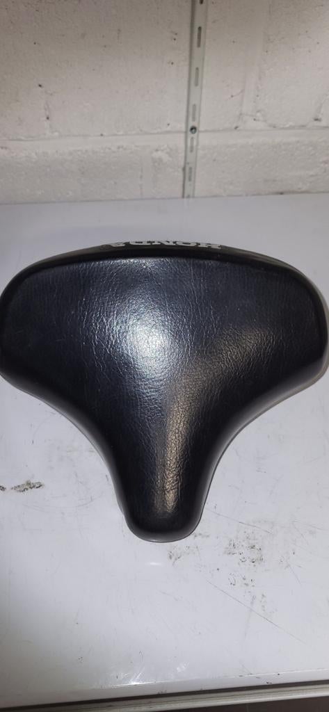 Selle Honda Camino, Enlèvement ou Envoi, Comme neuf, Selle, Autres marques