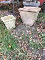 2 bloembakken strak tabslopende vorm, Ophalen, Steen