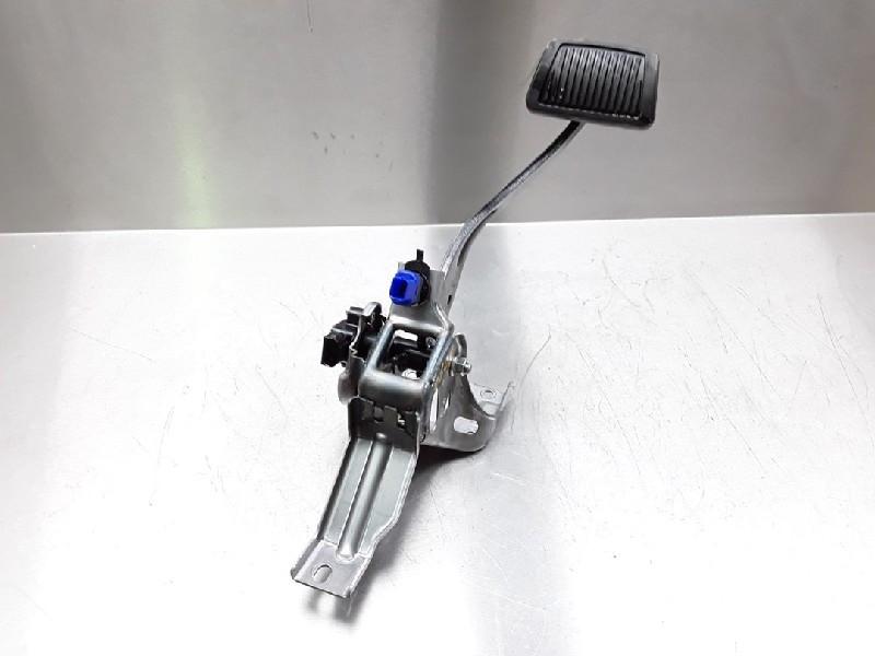 REMPEDAAL ABS Hyundai Kona (OS) (|32800K4000|), Gebruikt, Hyundai