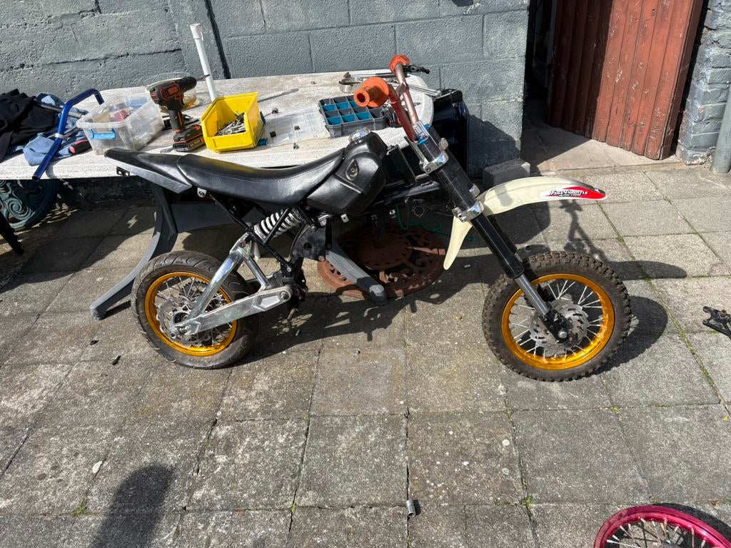 Rolling frame pitbike, Fietsen en Brommers, Ophalen, Zo goed als nieuw