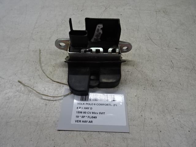 ACHTERKLEPSLOT Volkswagen Polo VI (AW1) (01-2017/11-2021), Auto-onderdelen, Carrosserie, Achterklep, Volkswagen, Gebruikt