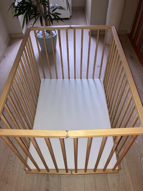 Kinderpark + omranding, Ophalen, Zo goed als nieuw, Wieltjes