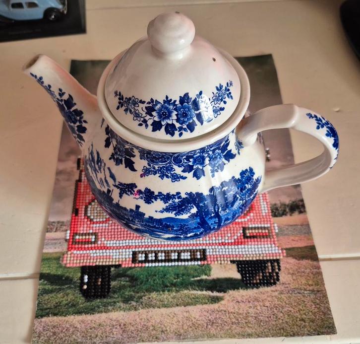 Théière Anglaise, Antiquités & Art, Antiquités | Céramique & Poterie, Enlèvement ou Envoi