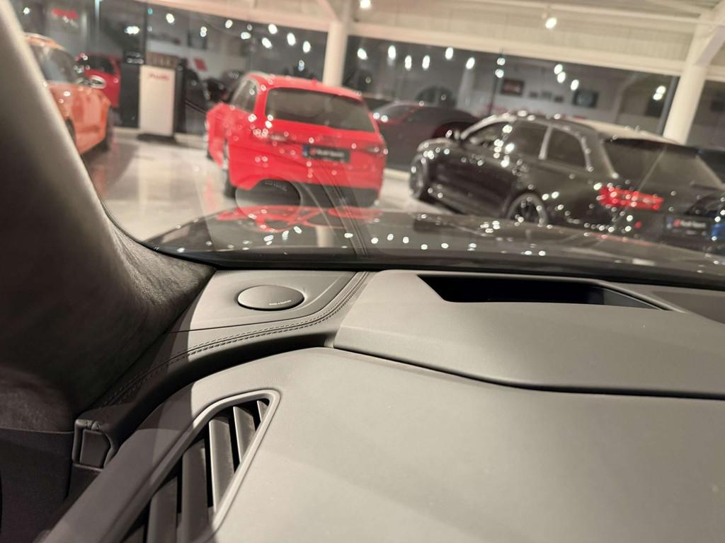 Audi RS Q8 720PK*KLEUR EXCLUSIVE * MILTEC * NAGELNIEUW 1177K, Auto's, https://public.car-pass.be/vhr/ade45259-ad6e-4f4b-9325-f08ca2c6fa14