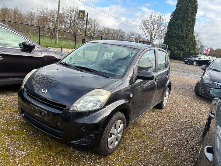 Daihatsu Sirion - gekeurd voor verkoop- 1299 euro, Auto's, Daihatsu, Particulier, Sirion, ABS, Airbags, Airconditioning, Bluetooth