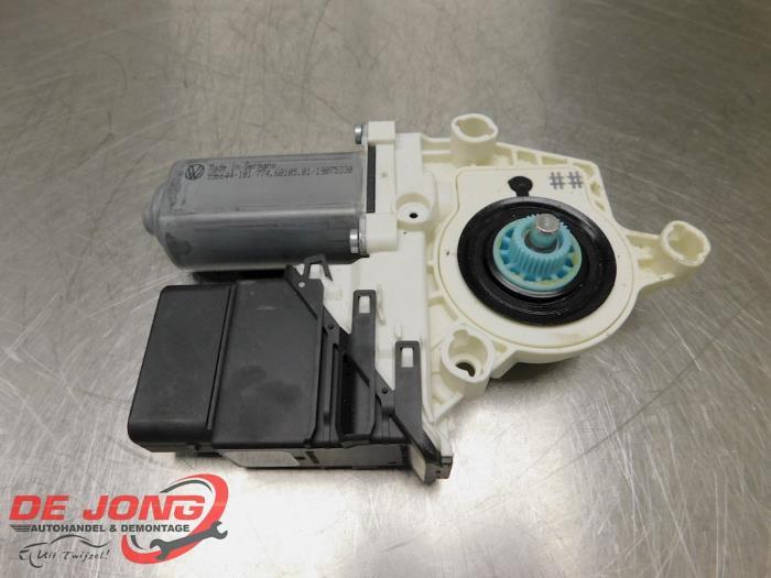Moteur de vitre portière d'un Seat Leon, Autos : Pièces & Accessoires, -, 3 mois de garantie, Utilisé, -
