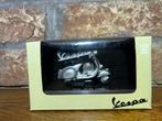 Vespa 150 GS (1955) 1:32, Ophalen of Verzenden, Zo goed als nieuw