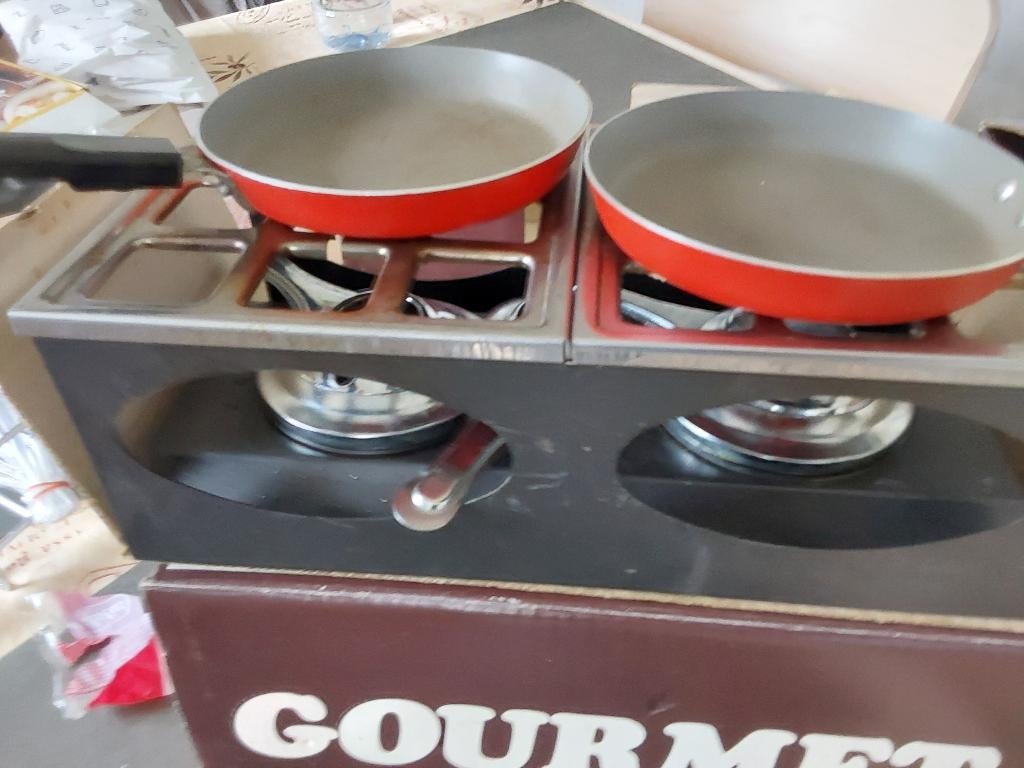 Gourmet toestel 4 euro stuk, Ophalen, Zo goed als nieuw, Minder dan 4 personen