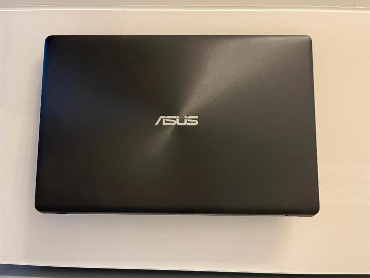Pc portable Asus 15,6, Informatique & Logiciels, Ordinateurs portables Windows, Reconditionné, 15 pouces, SSD, 8 GB, Azerty, Enlèvement