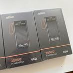 Batterie externe Nince 30000mAh - neuves dans leur boîte, Télécoms, Batteries externes, Enlèvement ou Envoi