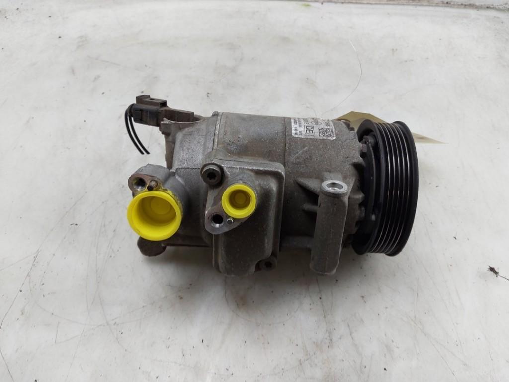 COMPRESSEUR CLIMATISATION Caddy III (2KA,2KH,2CA,2CH), Utilisé, Volkswagen
