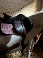 Ikonic licht zadel te koop, Dieren en Toebehoren, Paarden en Pony's | Zadels, Ophalen, Zo goed als nieuw, Springen