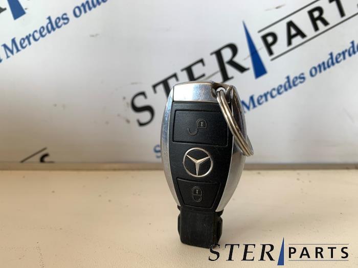 Sleutel van een Mercedes C-Klasse, Gebruikt, -, Ophalen of Verzenden, -
