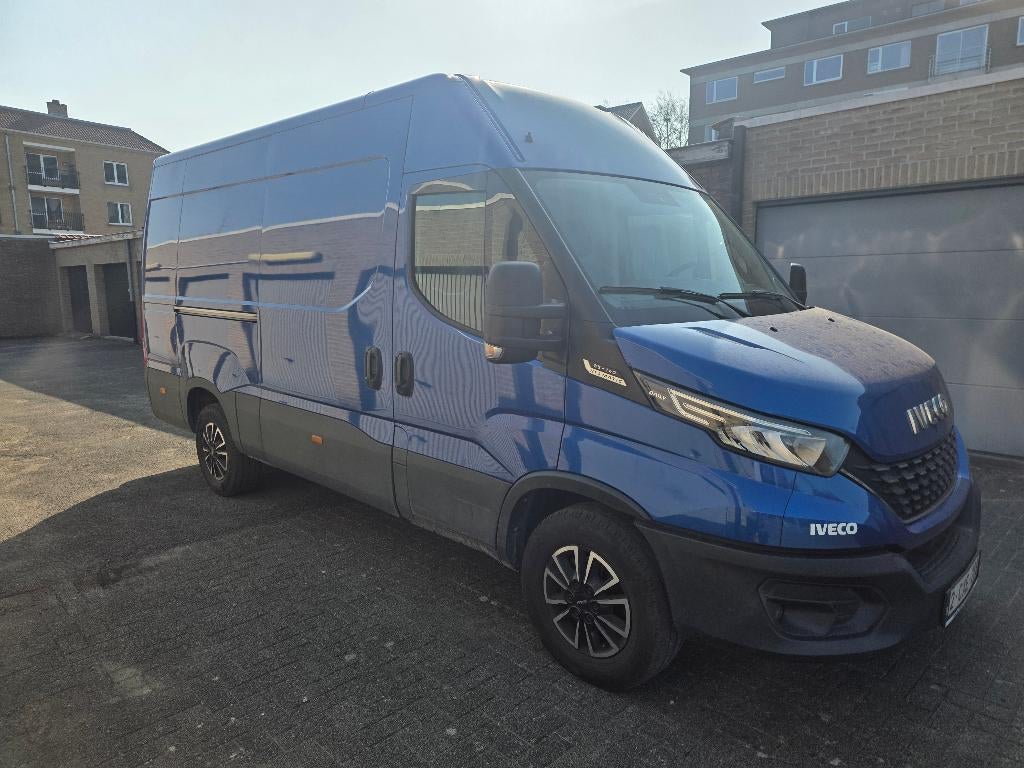 Iveco daily 35-140 Hi-Matic AUTOMAAT - 134.000km - Euro6, Auto's, Bestelwagens en Lichte vracht, Automaat, Stof, Euro 6, Iveco