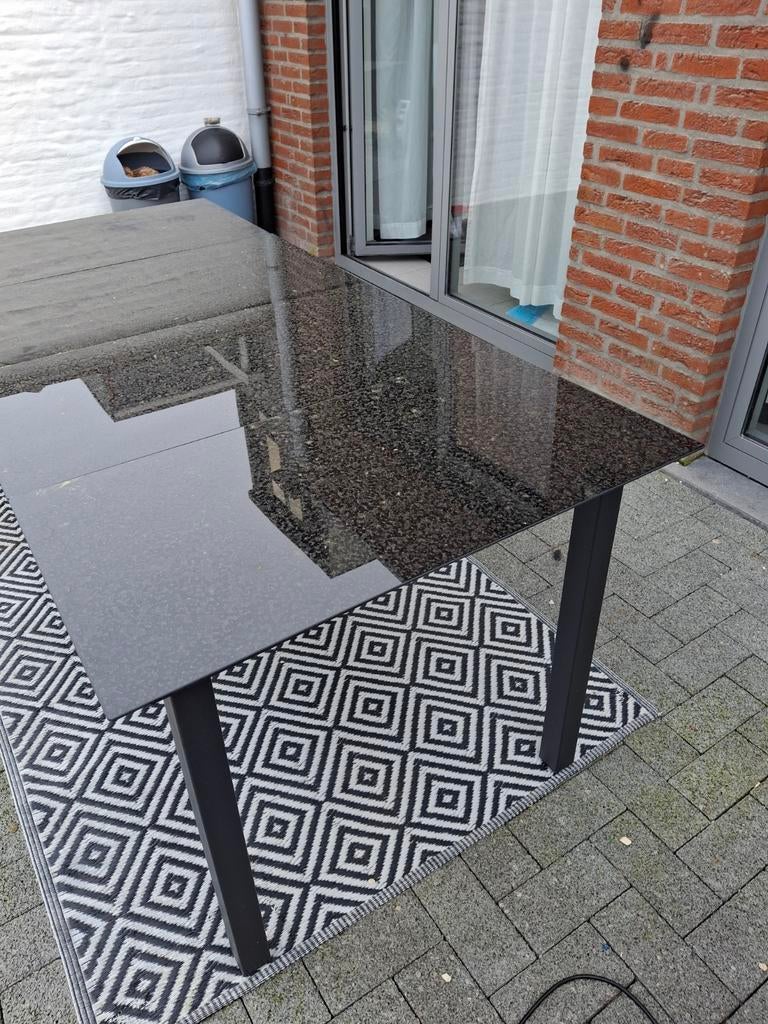 Tuintafel, Ophalen