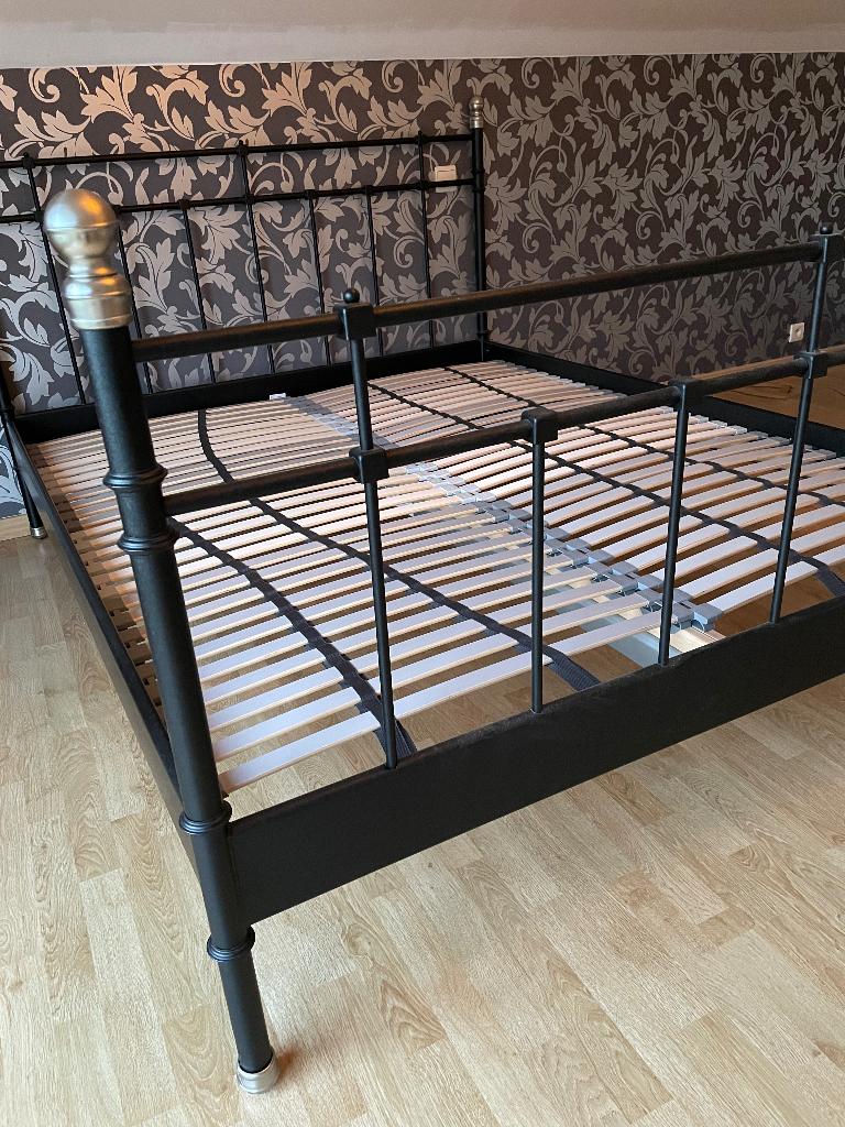 Lit et sommier à lattes, Maison & Meubles, Chambre à coucher | Matelas & Sommiers, Comme neuf, Enlèvement, Sommier, 200 cm