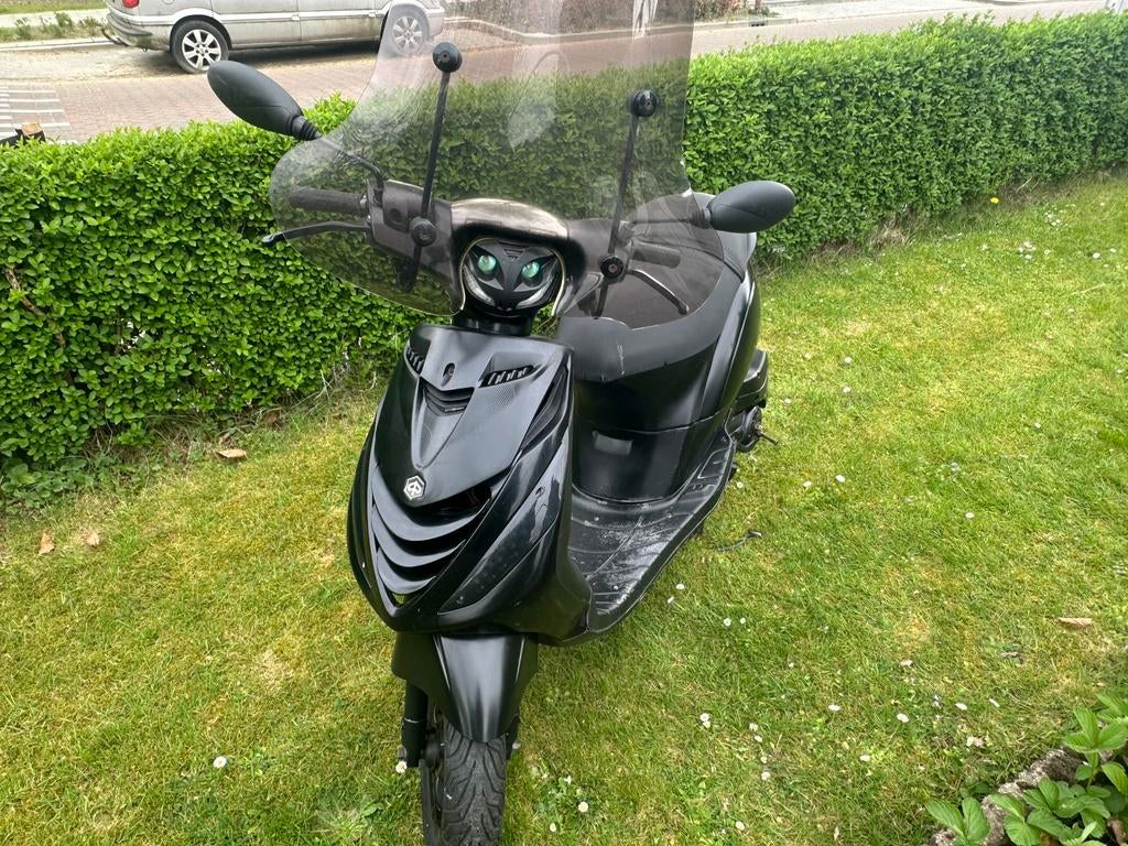 Piaggio zip a klasse op nl kenteken, Enlèvement, Comme neuf, Zip