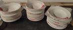 Lot de 42 assiettes fancy Pasta, Maison & Meubles, Neuf, Assiettes(s), Enlèvement, Autres matériaux