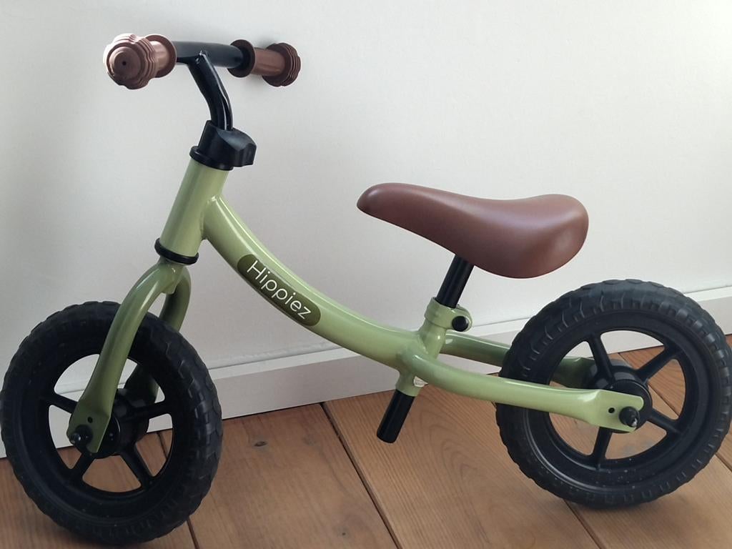 Loopfietsje, Fietsen en Brommers, Ophalen, Zo goed als nieuw, Hippiez