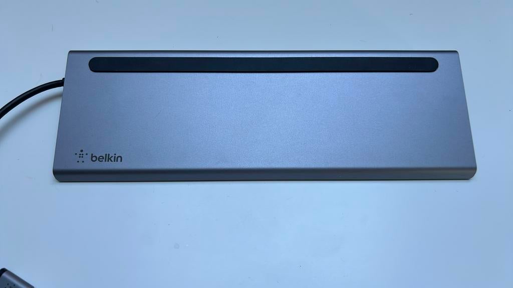 Belkin USB-C 11-in-1 dockhub met meerdere poorten, Computers en Software, Dockingstations, Ophalen of Verzenden, Zo goed als nieuw