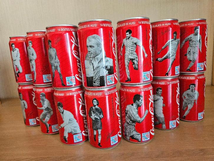 Canettes vides de Coca-Cola Red Devils World Cup USA 1994, Collections, Collections complètes & Collections, Enlèvement