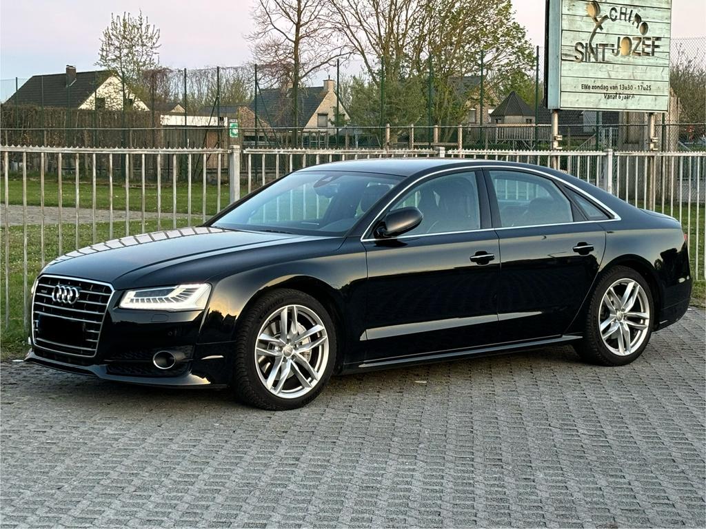 AUDI A8 3.0 TDI QUATTRO 10/2018, Autos, Cuir et Alcantara, Achat, Euro 6, Entretenue par le concessionnaire