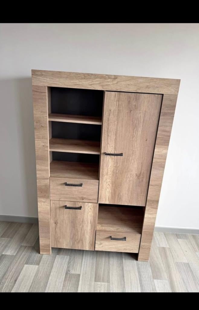 Armoire vaisselier buffet, Maison & Meubles, Armoires | Buffets, Enlèvement, Comme neuf, Avec tablette(s)