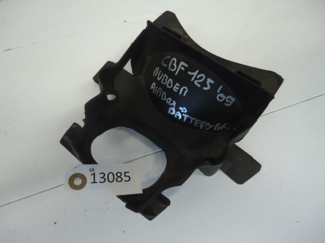 CBF125 2009 - 2012 Honda Rubber Rubber divers D1-21825, Motos, Pièces | Honda