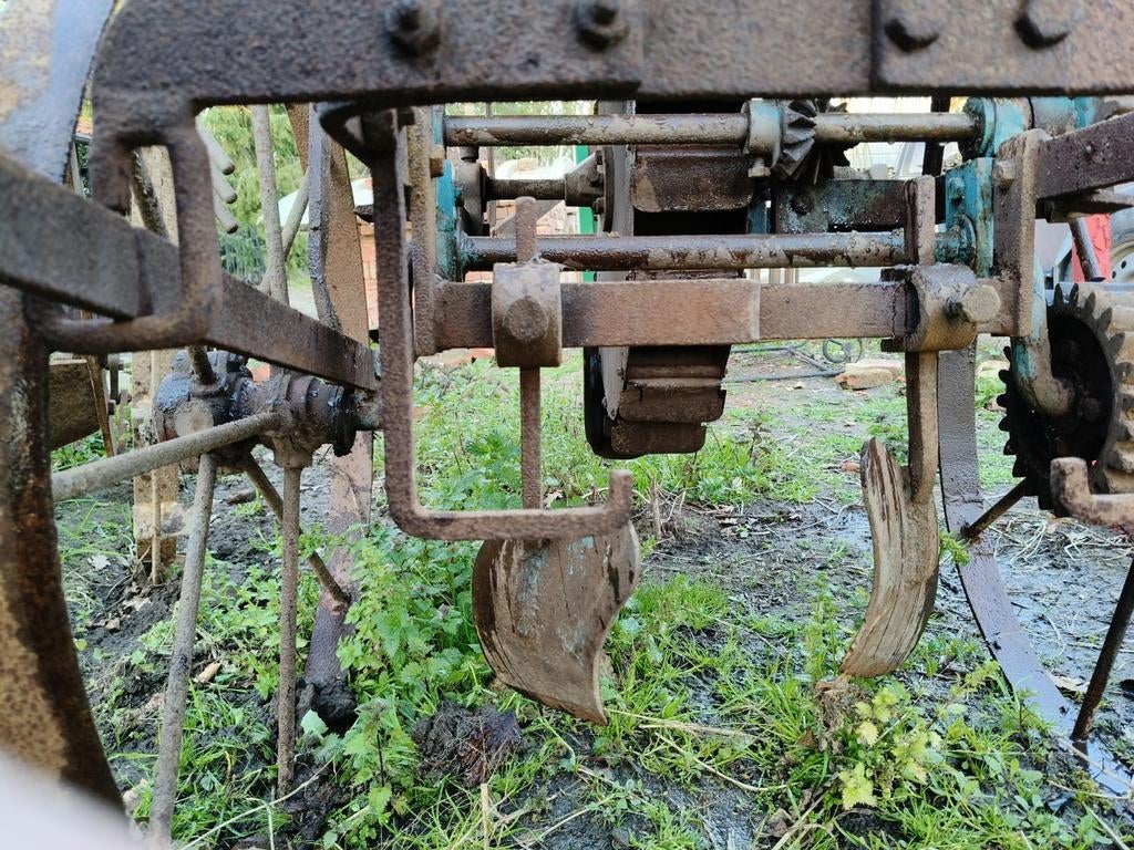 Planteur de pommes de, Enlèvement