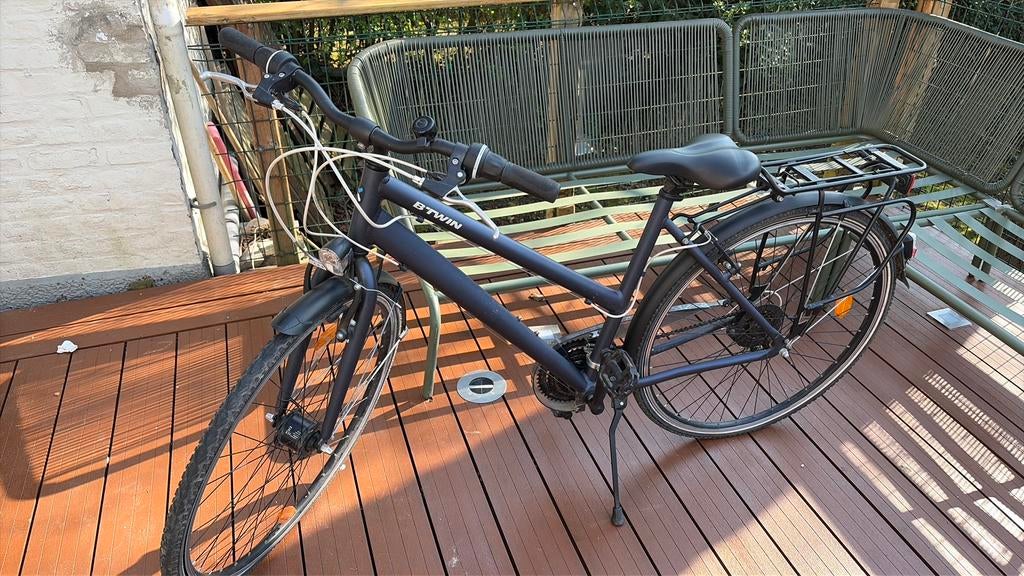 Velo femme B-twin 28’´, Vélos & Vélomoteurs, Enlèvement, Comme neuf