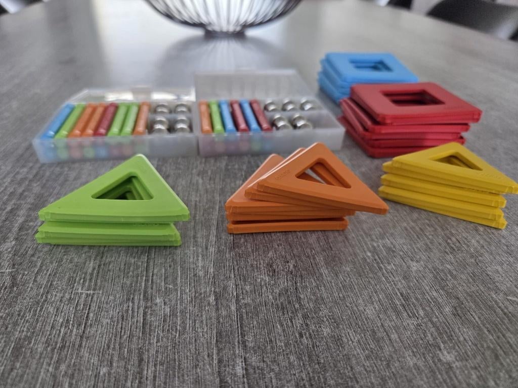 Geomag + Supercolor -  uitbreidingsset, Enfants & Bébés, Jouets | Blocs de construction, Enlèvement, Neuf, Autres marques