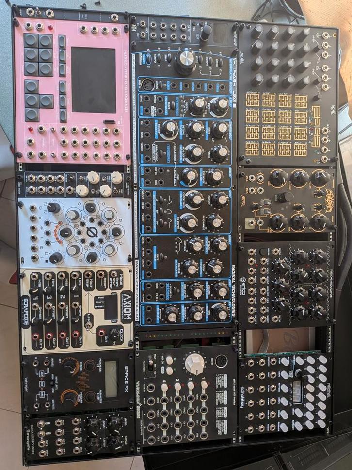 Eurorack modules + Case, Muziek en Instrumenten, Soundmodules, Ophalen