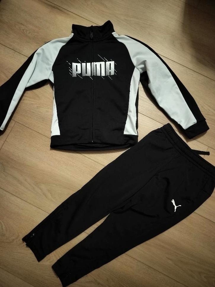 PUMA trainingspak voor kinderen 5-6 jaar NIEUW!, Kinderen en Baby's, Kinderkleding | Kinder-kledingpakketten, Maat 116, Ophalen