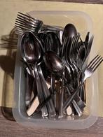Doos met verschillende bestekset., Résiste au lave-vaisselle, Enlèvement ou Envoi, Ensemble de couverts, Utilisé