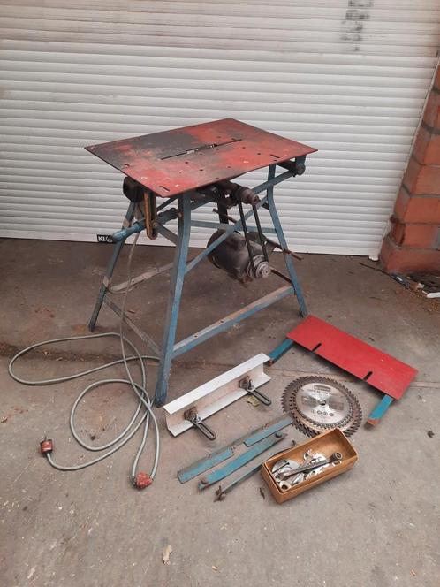 Oudere Tafelzaag met accessoires, Doe-het-zelf en Bouw, Gereedschap | Zaagmachines, Gebruikt, Ophalen