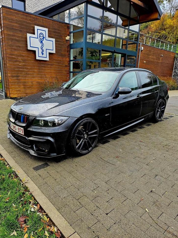 Bmw e90 échange lire l'annonce, Auto's, BMW, Particulier, 3 Reeks, Adaptieve lichten, Airbags, Airconditioning, Alarm, Apple Carplay