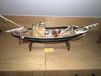Boot viskotter HF408 ELKE met reparatie, Hobby en Vrije tijd, Modelbouw | Boten en Schepen, Ophalen, Gebruikt