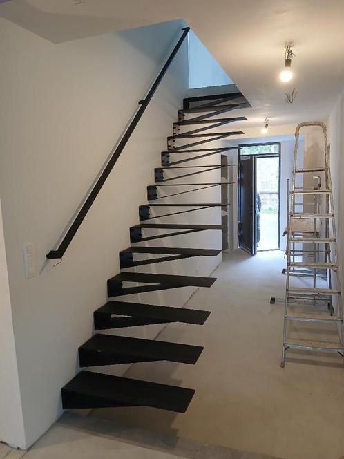 Escaliers sur mesure, Doe-het-zelf en Bouw, Overige Doe-Het-Zelf en Bouw, Nieuw, Ophalen