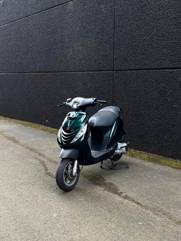 Piaggio zip 125cc 4t B klasse NL, Motoren, Motoren | Piaggio, Particulier, Ophalen