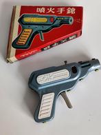 Sparkling Pistol vintage spacegun Jaren 60 China, Collections, Utilisé, Enlèvement ou Envoi