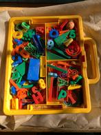 Magneet letters en cijfers en vormen, Ophalen of Verzenden, Gebruikt, Puzzelen