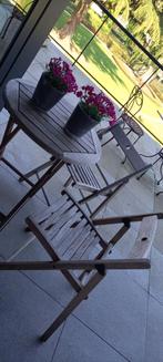 Table pliante pratique avec 2 chaises, Jardin & Terrasse, Ensembles de jardin, Enlèvement, Utilisé