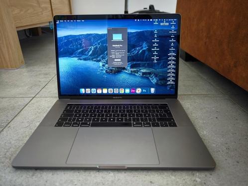 Macbook Pro 15" / 2018 / i9 / 32GB RAM / 256GB, Computers en Software, Apple Macbooks, Zo goed als nieuw, MacBook, 15 inch, 2 tot 3 Ghz
