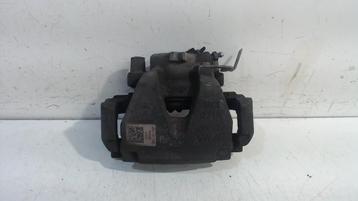 ETRIER DE FREIN AVANT DROIT Audi A4 Avant (B9), Utilisé, Audi
