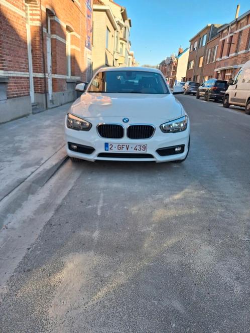 Bmw 116d   2016  euro 6, Auto's, BMW, Particulier, 1 Reeks, Diesel, Euro 6, Automaat, Wit, Grijs, Ophalen